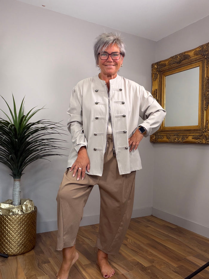 3/4 Barrel Leg Lightweight Scuba Stretch Pants (matching military jacket available)