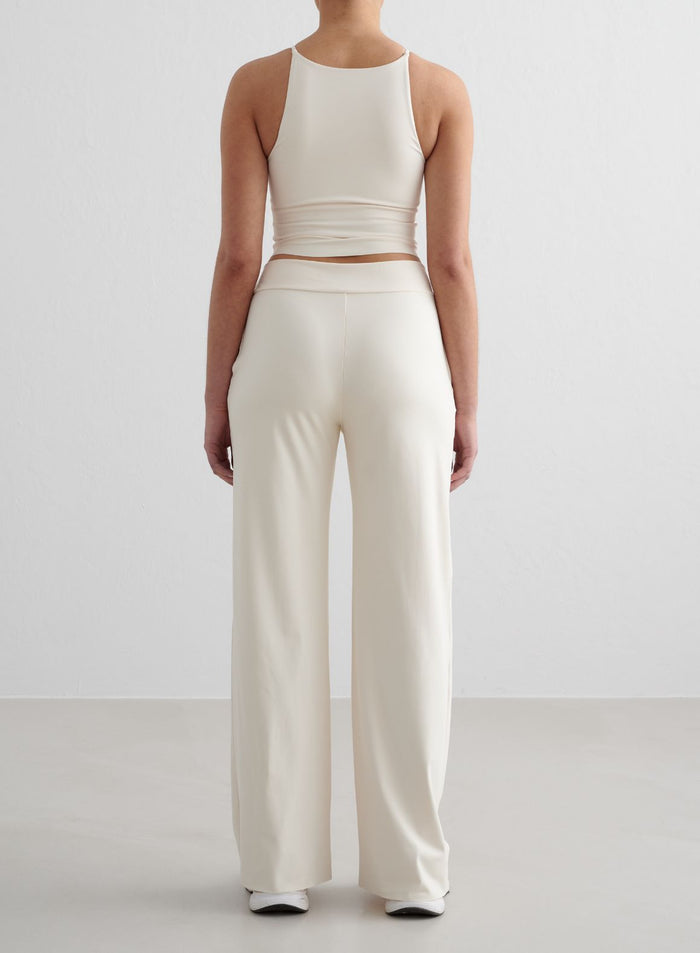 Almond White Sense Wide Pants & Halter Bralette Set