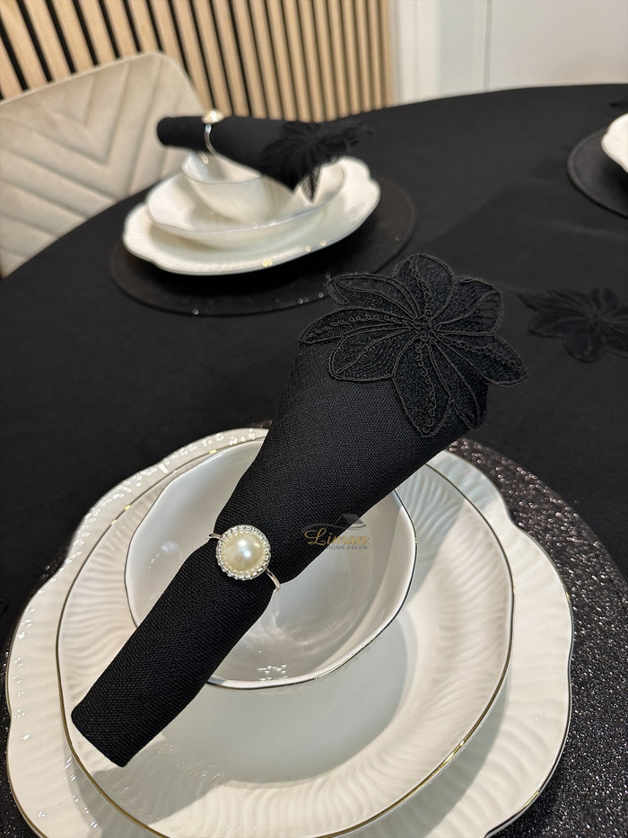 Liman Home Decor - Liman Online Artemis Tafelkleed Set Met Server Zwart 18 Delig