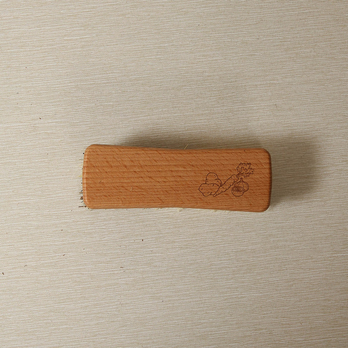 Beech Vegetable Brush