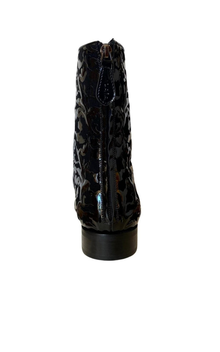 Alaïa Black Patent Leather Ankle Boots - Runway Catalog
