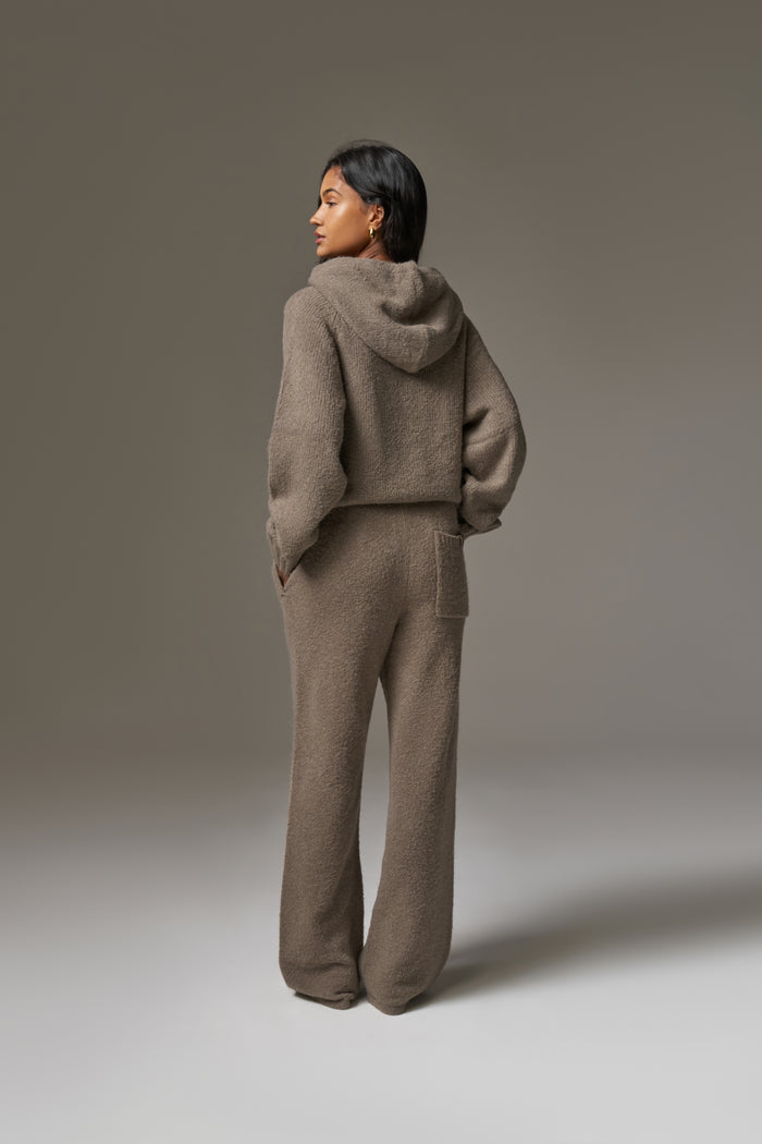 BOUCLE KNIT HOODIE - BROWN