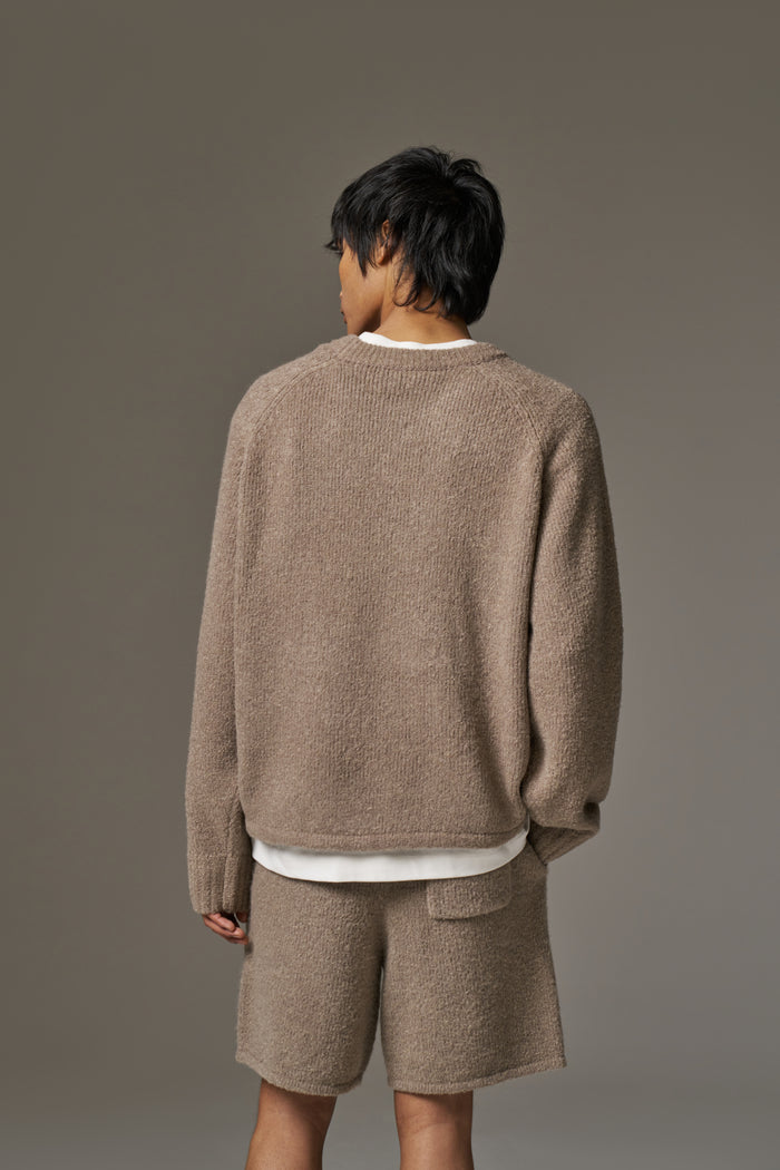 BOUCLE KNIT RAGLAN CREW - BROWN