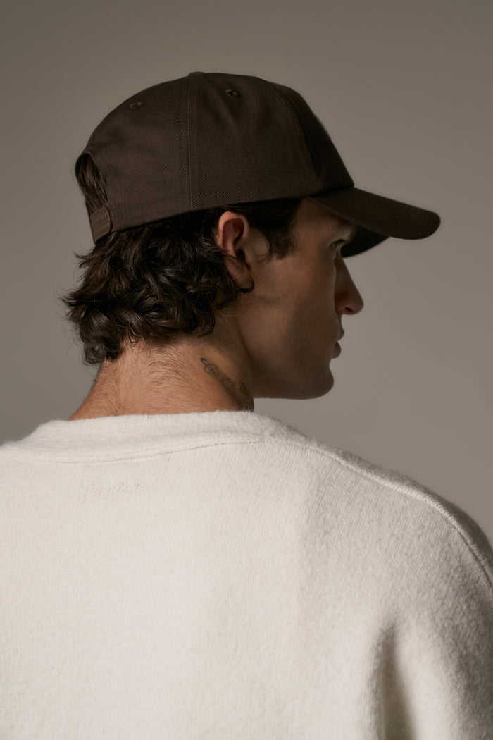 C SCRIPT CAP - BROWN