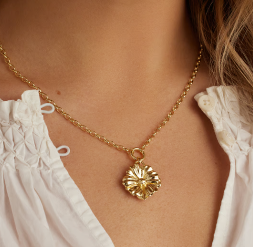 Camilia Necklace