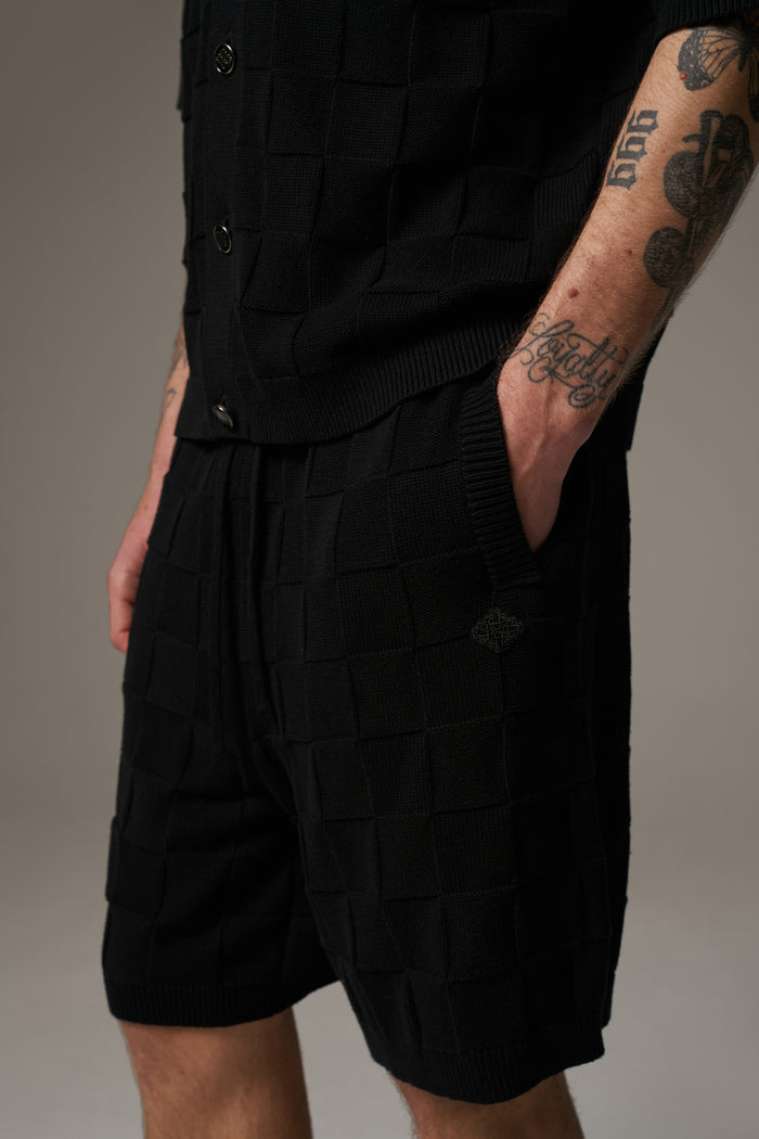 CHECKERBOARD KNITTED SHORT - BLACK