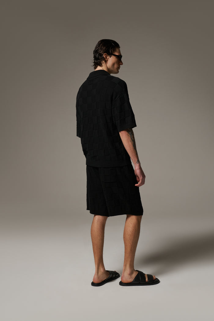 CHECKERBOARD KNITTED SHORT - BLACK