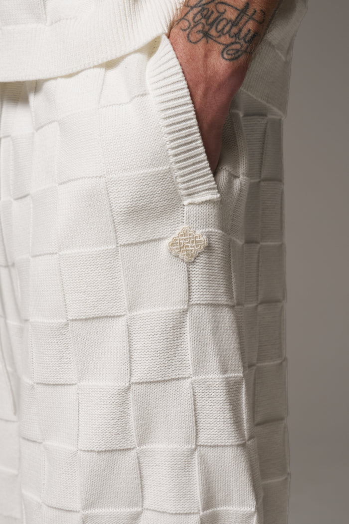 CHECKERBOARD KNITTED SHORT - OFF WHITE