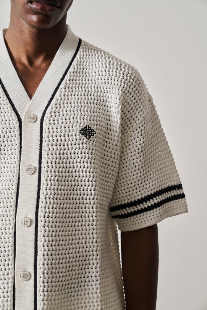 CROCHET KNITTED BASEBALL SHIRT - WHITE
