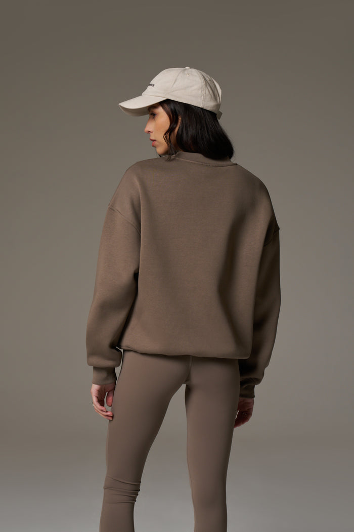 EMBLEM EMBROIDERED SWEATSHIRT - COCOA