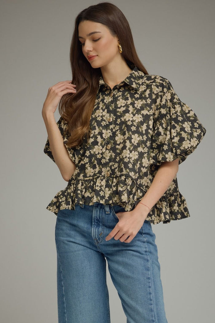 ENTRO Floral Print Puff Sleeve With Ruffle Hem In Black PLUS Sizes