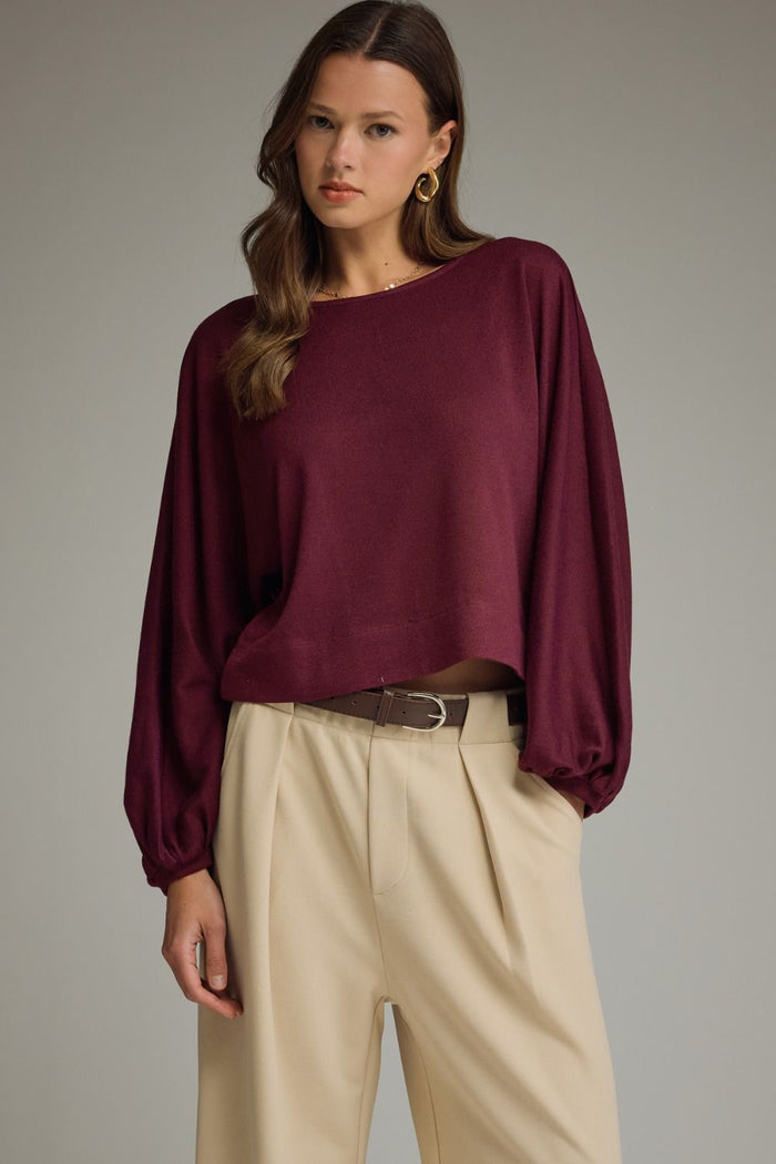 ENTRO Solid Boatneck Balloon Sleeve Top In Burgundy