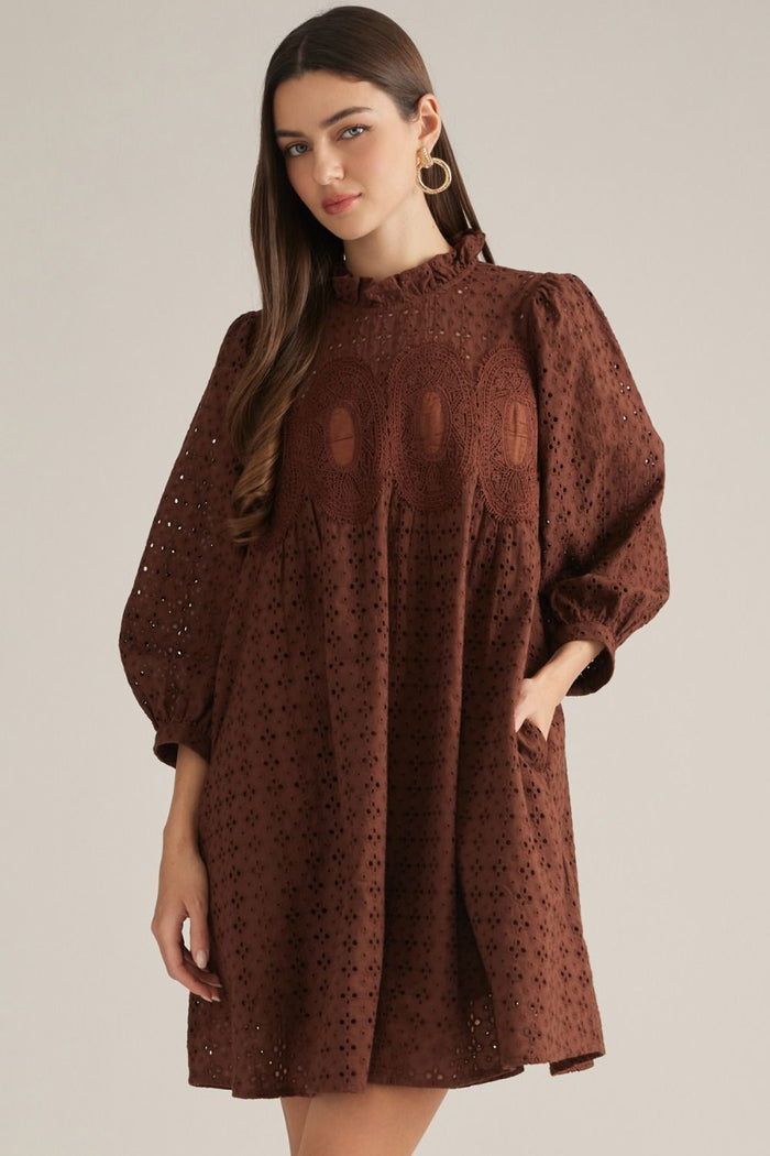ENTRO Solid Eyelet 3/4 Sleeve Mini Dress In Brown