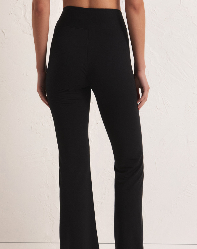 Everyday Flare Pant