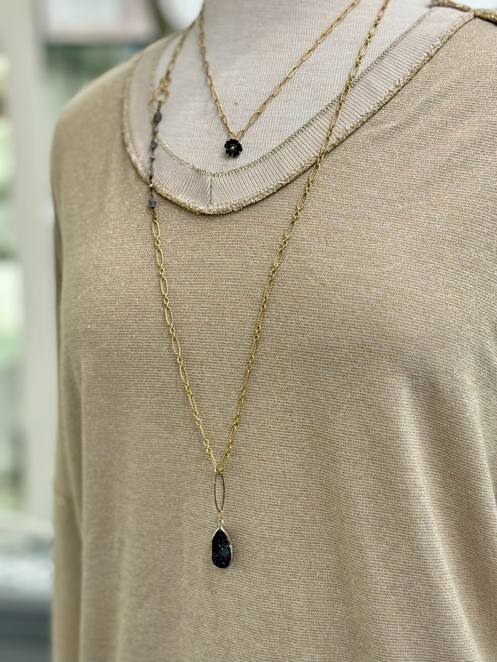Five Fold Bloom nh Necklace in Matte Gold