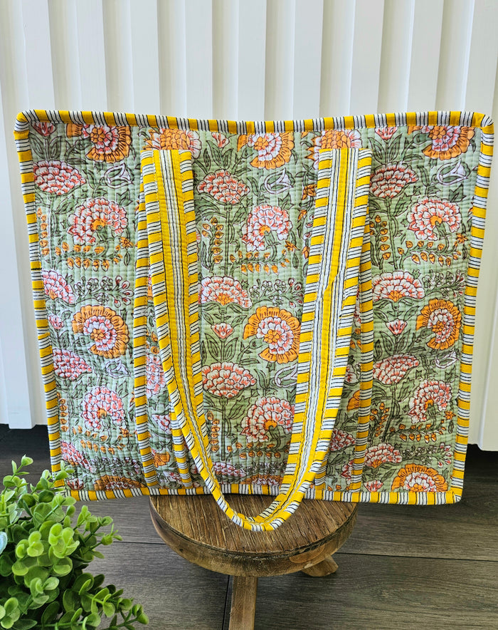 quilted bag in floral print