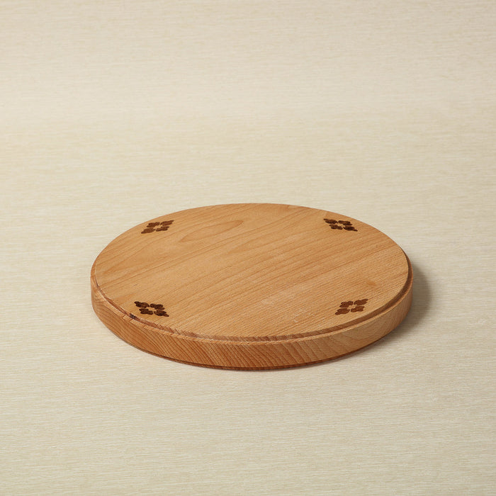 Hana round cutting boards