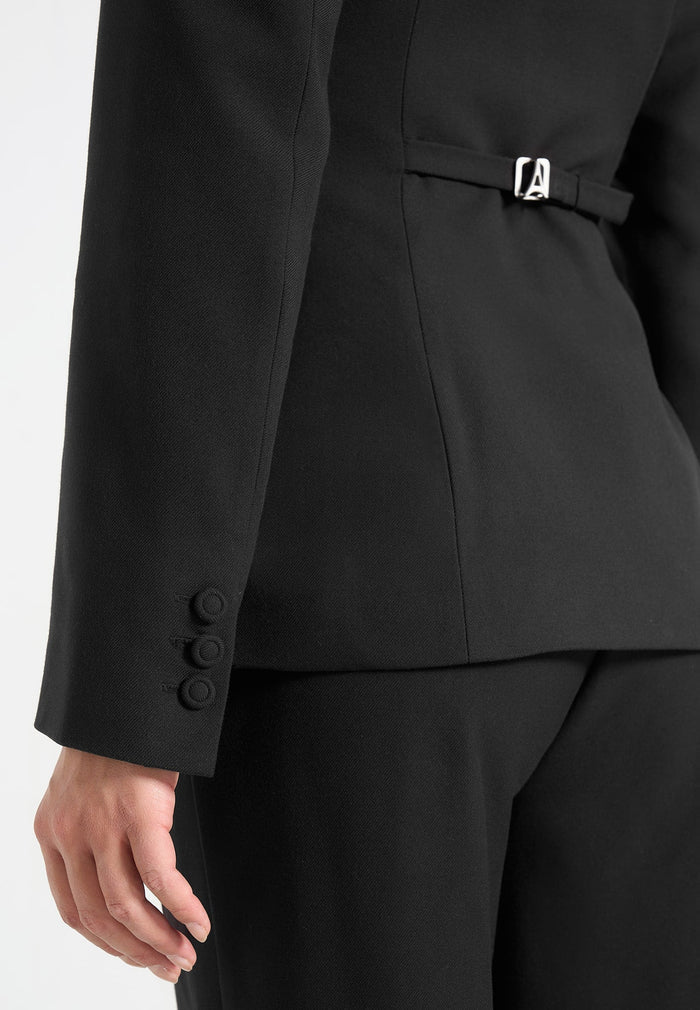 harper-tailored-cinch-blazer-with-detachable-collar-black