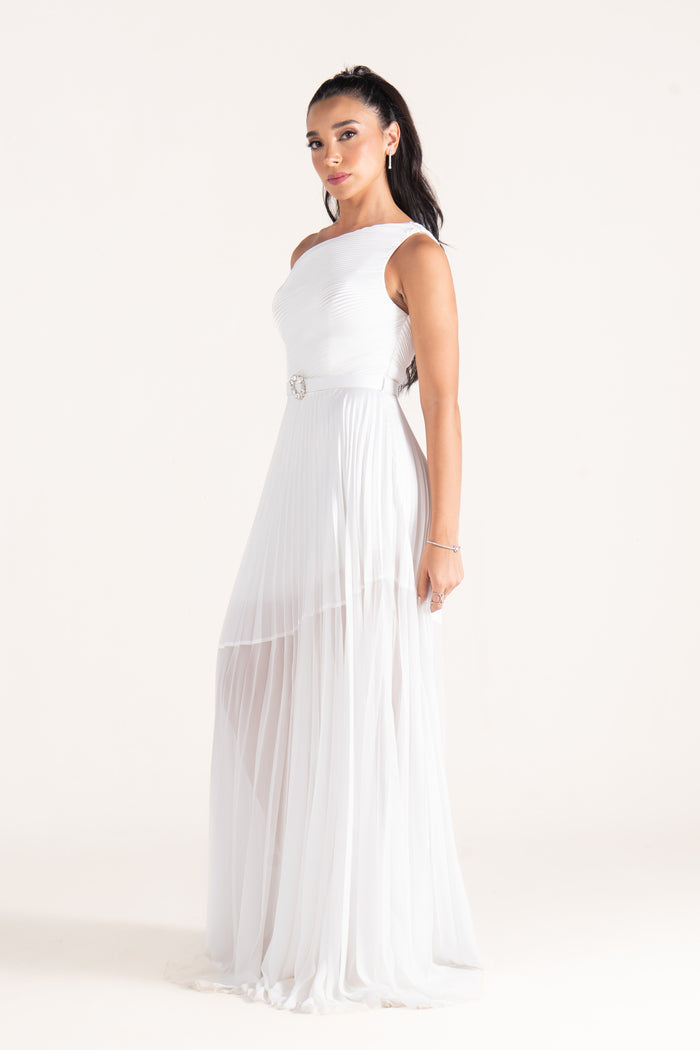 White / 38