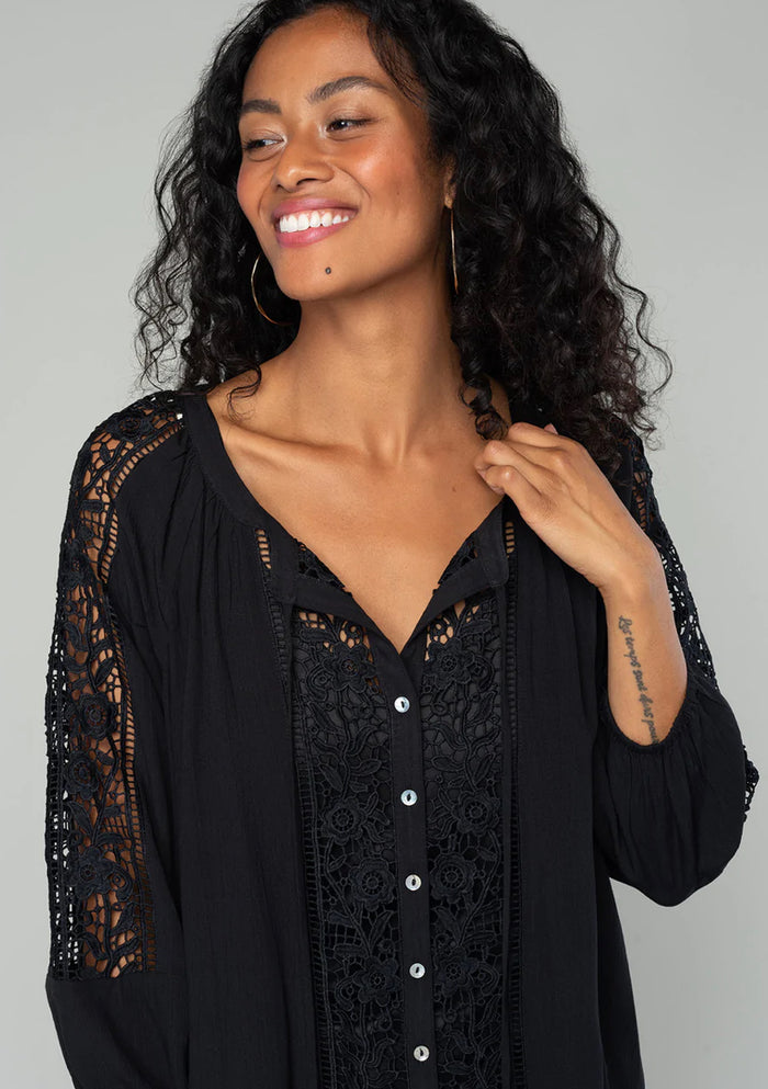 Kerrie Lattice Top