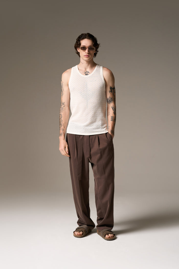 KNITTED VEST - WHITE