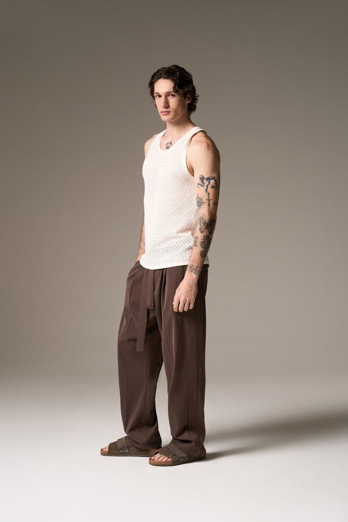 KNITTED VEST - WHITE