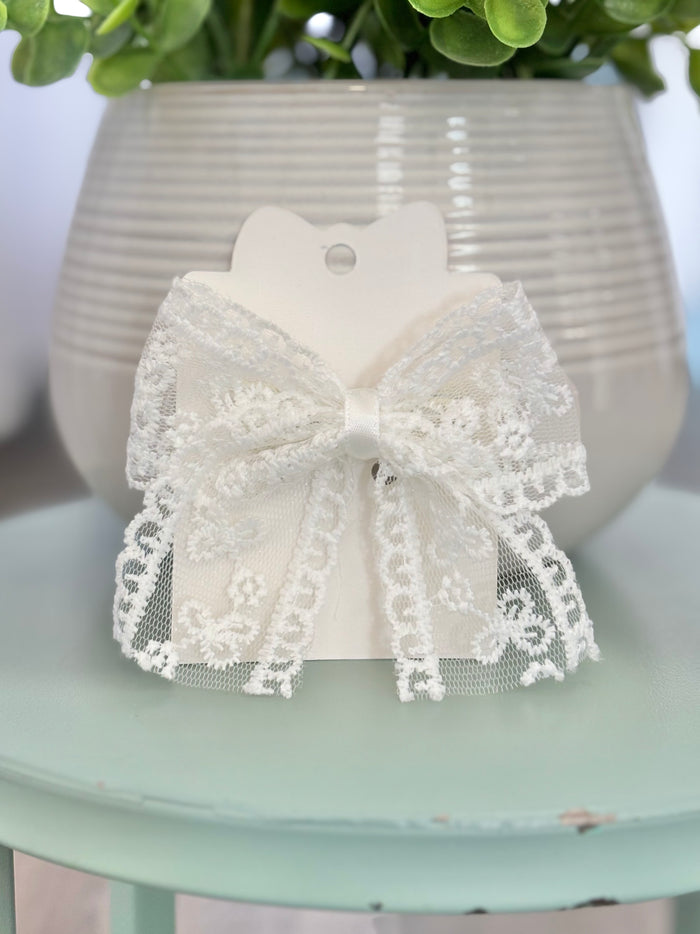 Lace Bow