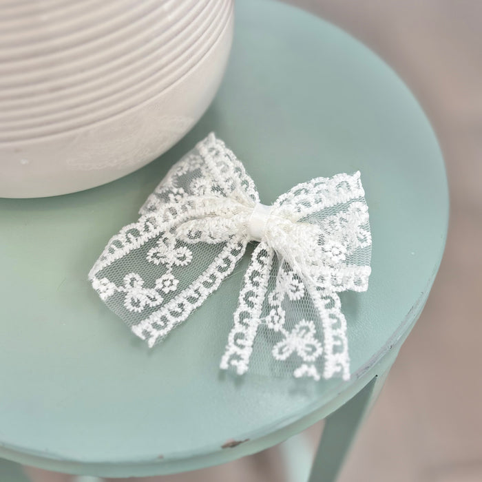 Lace Bow
