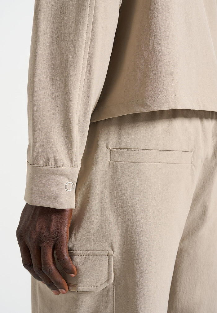 milo-technical-cargo-jacket-beige