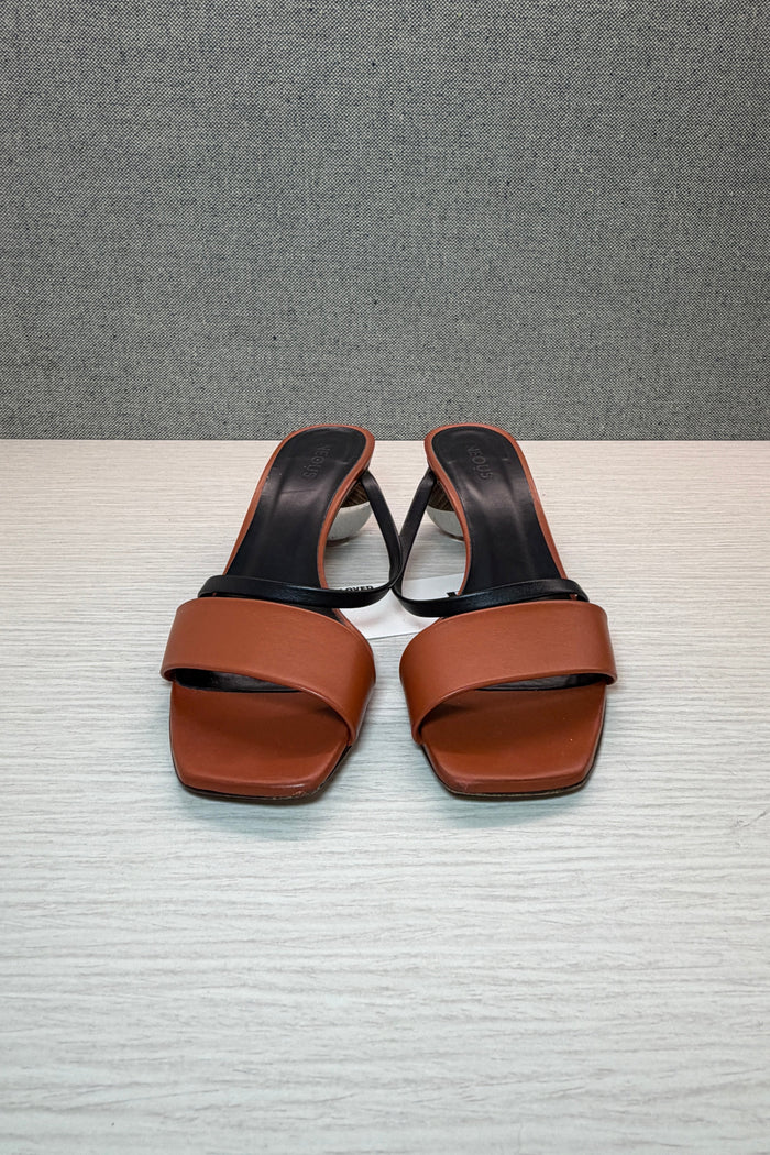 Neous Slide with Acrylic Ball Heel