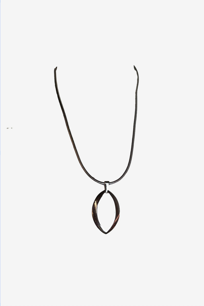 Oroton Silver Tone Pendent Necklace