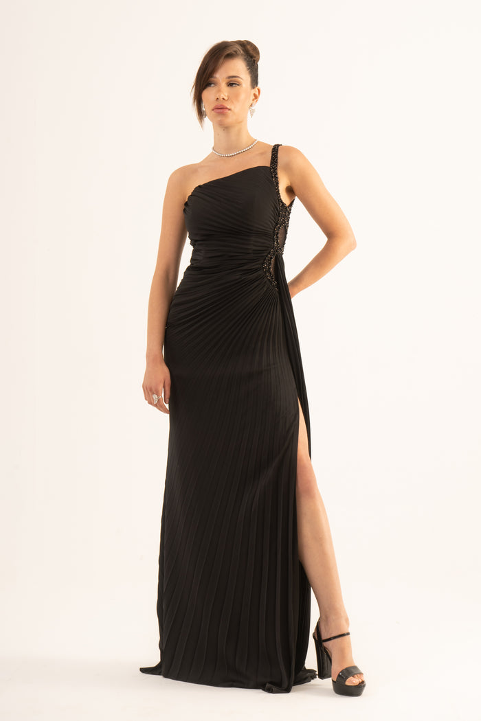 Black / 38