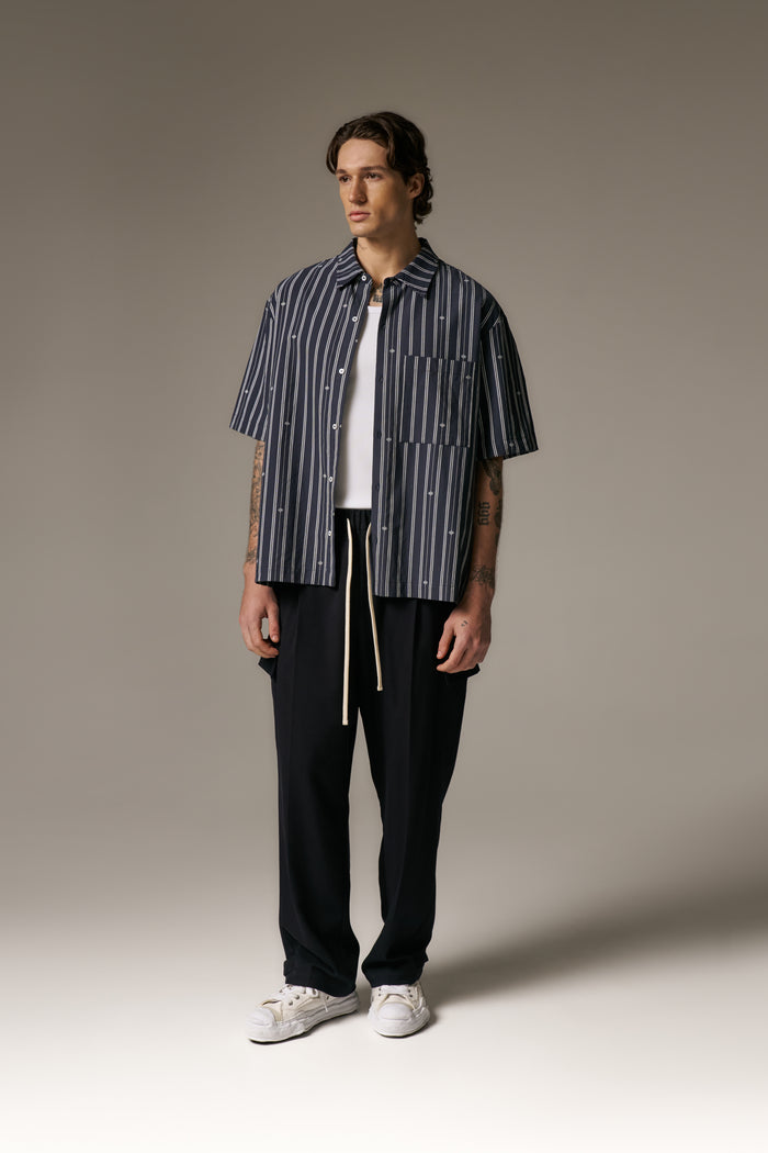 PLEATED WIDE LEG TROUSER - NAVY