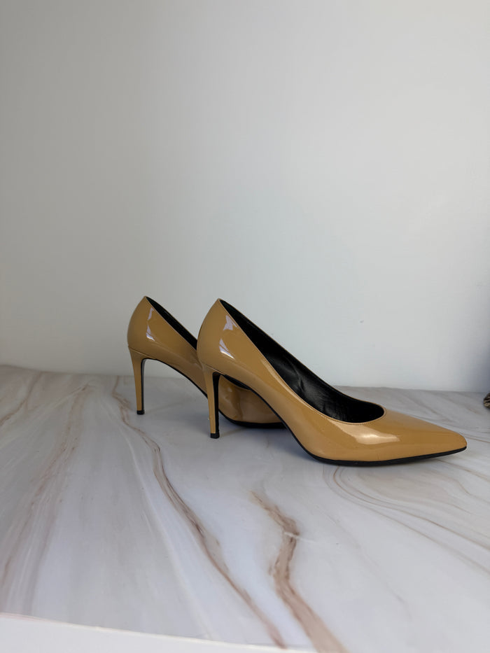 Saint Laurent Paris Pointed Toe Patent Leather Pumps Beige