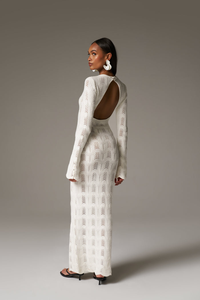 SCALLOP EDGE KNITTED MAXI DRESS - OFF WHITE