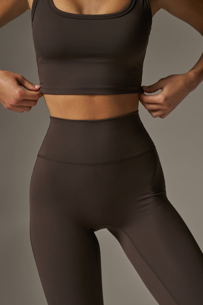 SCULPTING STRETCH EMBLEM LEGGINGS - CHOCOLATE