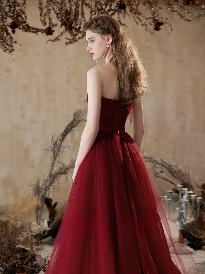 Strapless Burgundy Tulle Prom Dress 2025 Corset Back