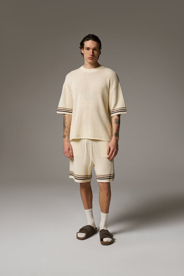 STRIPE CROCHET KNIT SHORTS - OFF WHITE
