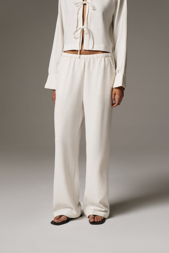 TEXTURED LINEN BUTTON DETAIL TROUSER - BEIGE