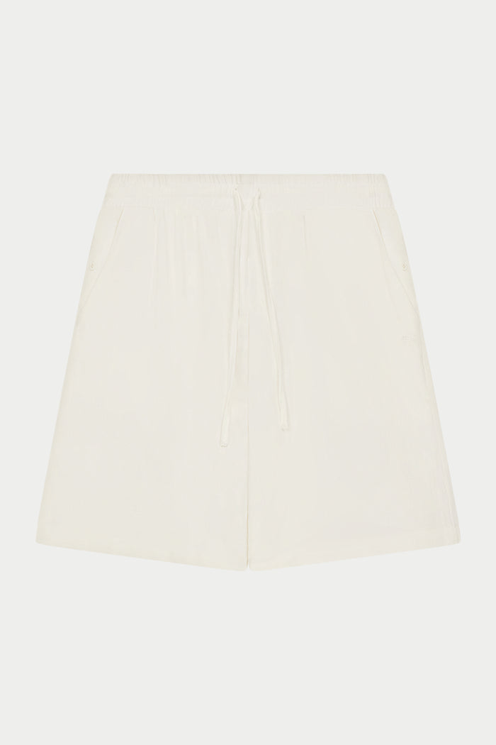 TEXTURED WOVEN SHORTS - WHITE
