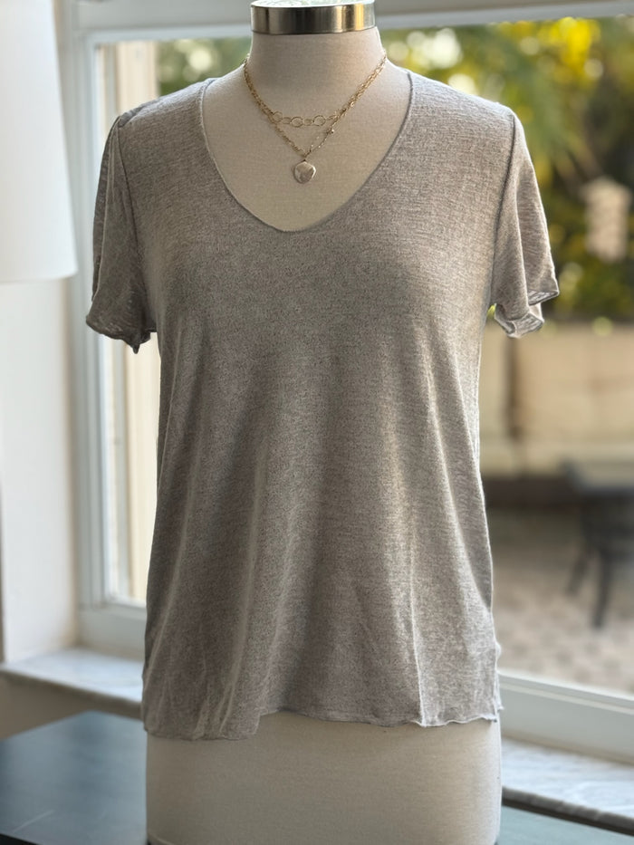 Vicky top in taupe grey
